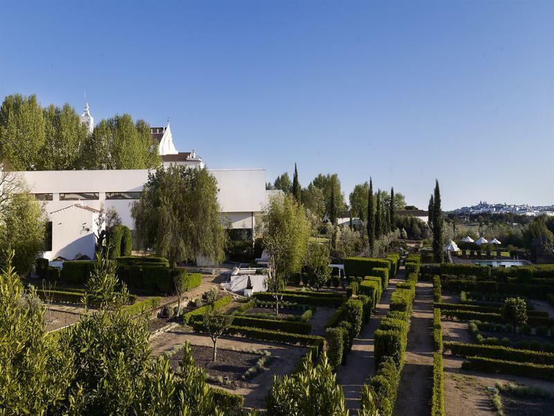 Convento Do Espinheiro, Historic Hotel & Spa Évora Exterior foto